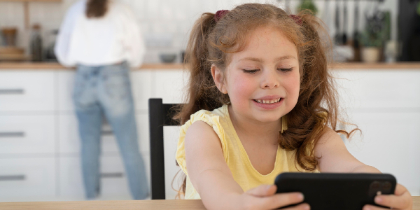 Are Mobile Phones Impacting Your Child’s Ability to Concentrate?